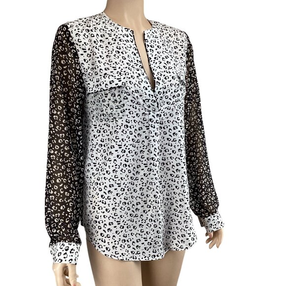 Zoa New York Womens Top Leopard Print Blouse Size 8 With Sheer Long‎ Sleeves - Picture 4 of 7